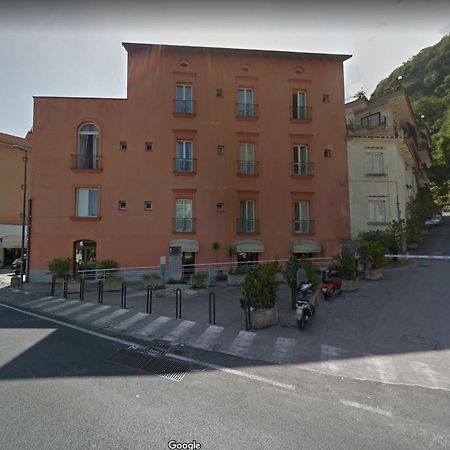 Sirentum Suite Sorrento Exterior foto