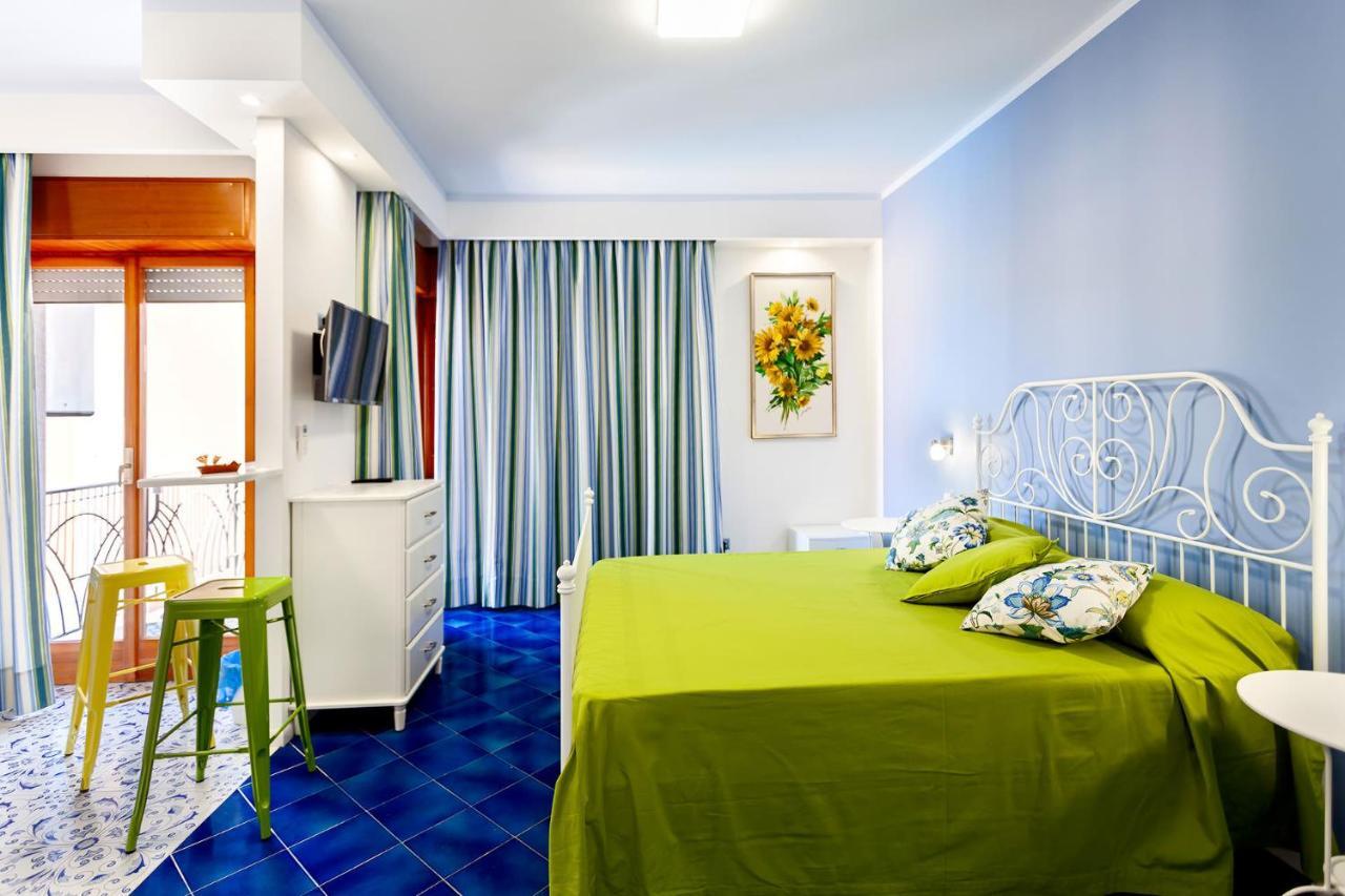 Sirentum Suite Sorrento Exterior foto