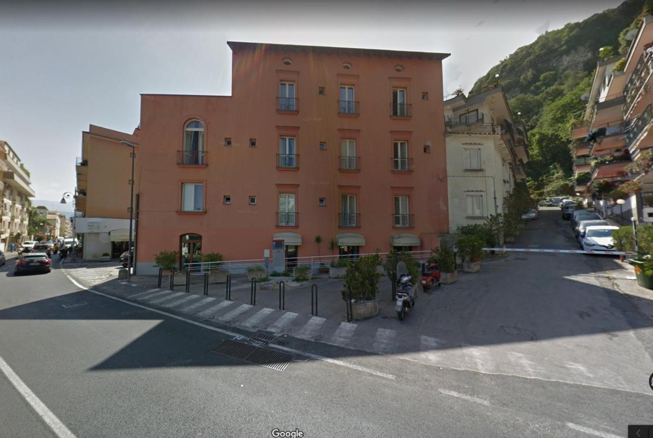 Sirentum Suite Sorrento Exterior foto